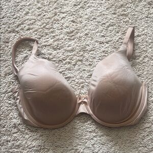 Victoria’s Secret Body by Victoria bra